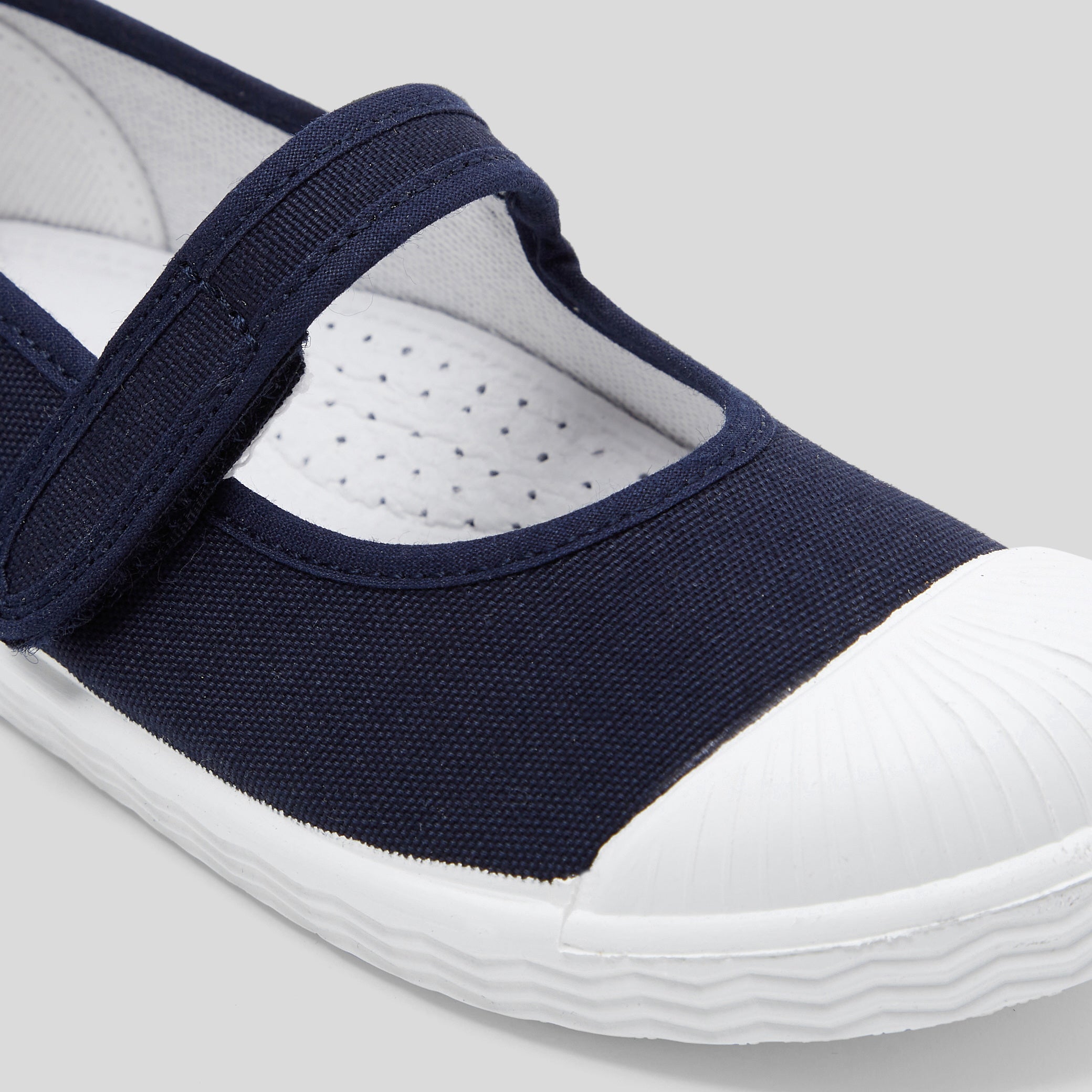 Girl canvas Mary Janes