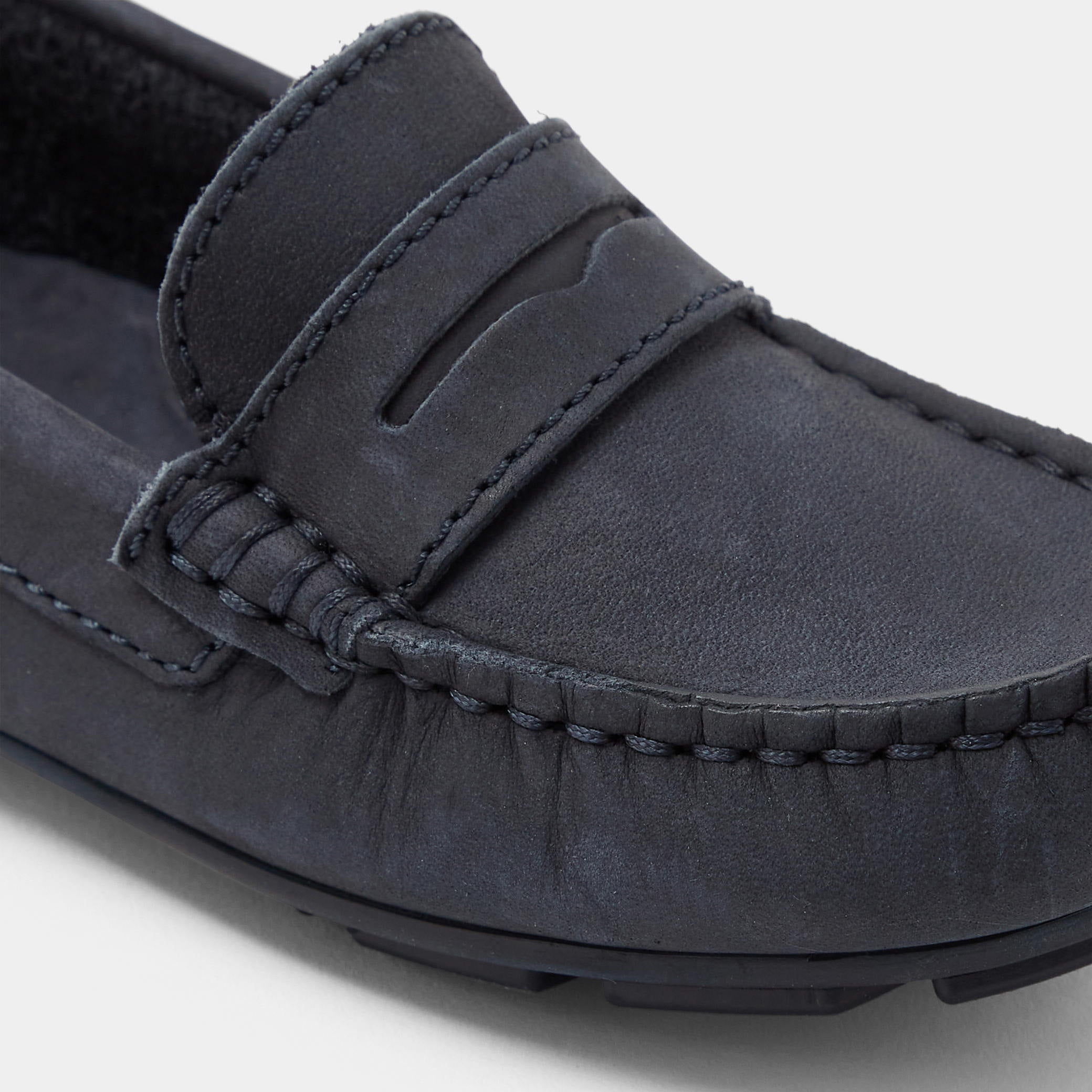 Boy nubuck loafers