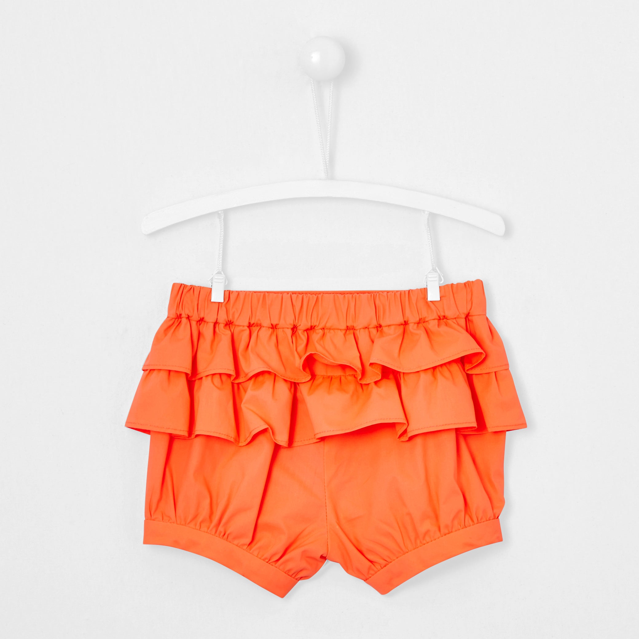Baby-girl-ruffled-bloomers