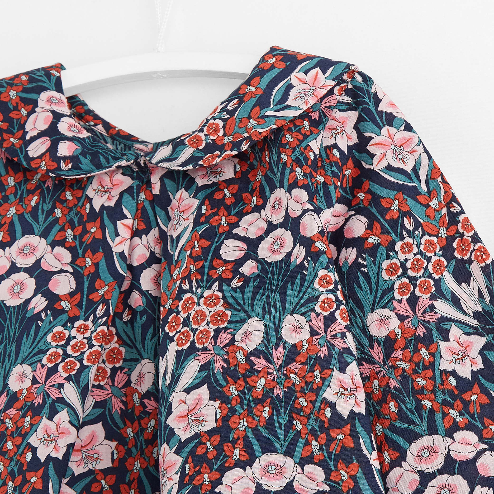 Baby-blouse-in-Liberty-fabric