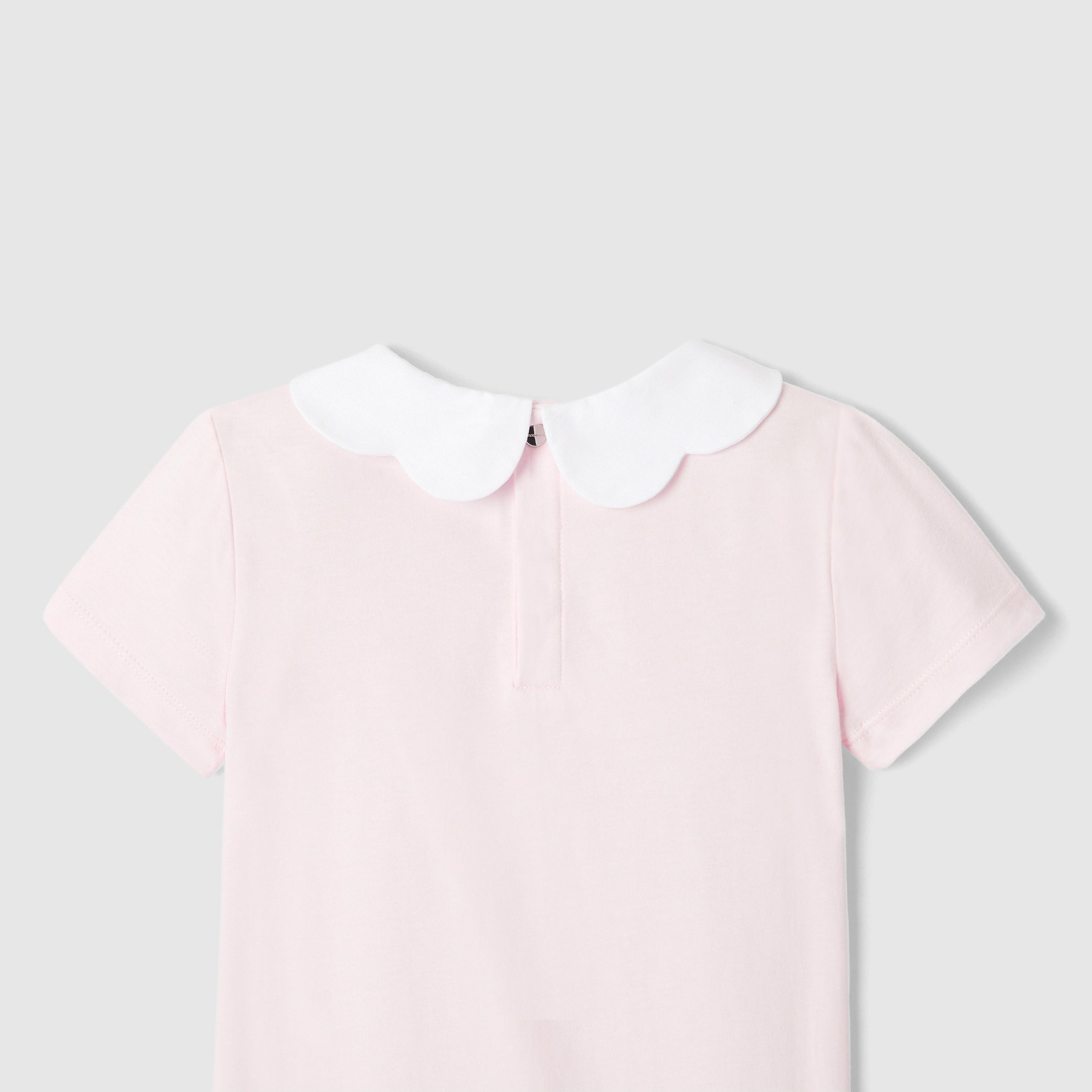 Girl t-shirt with scalloped collar
