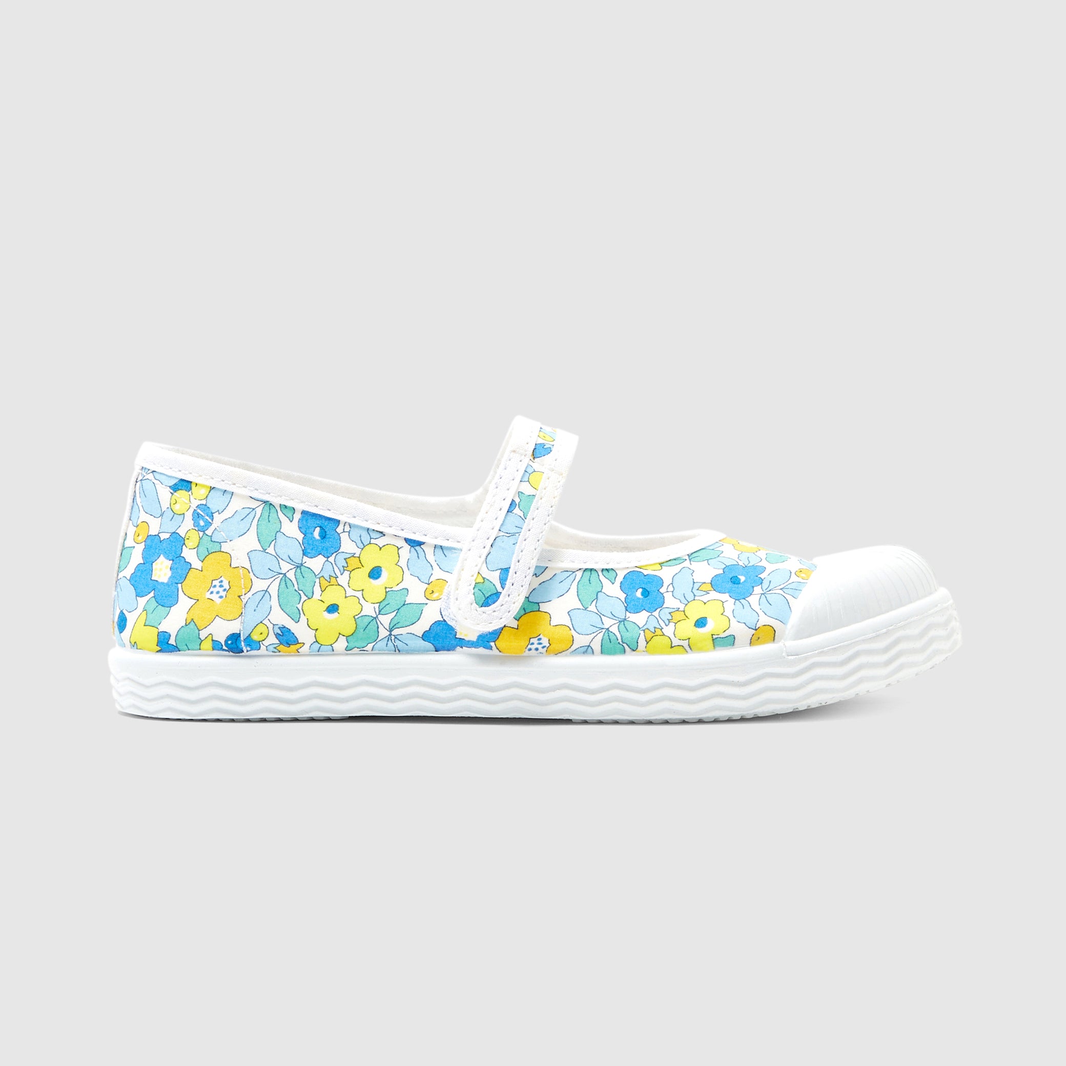 Girl canvas Mary Janes