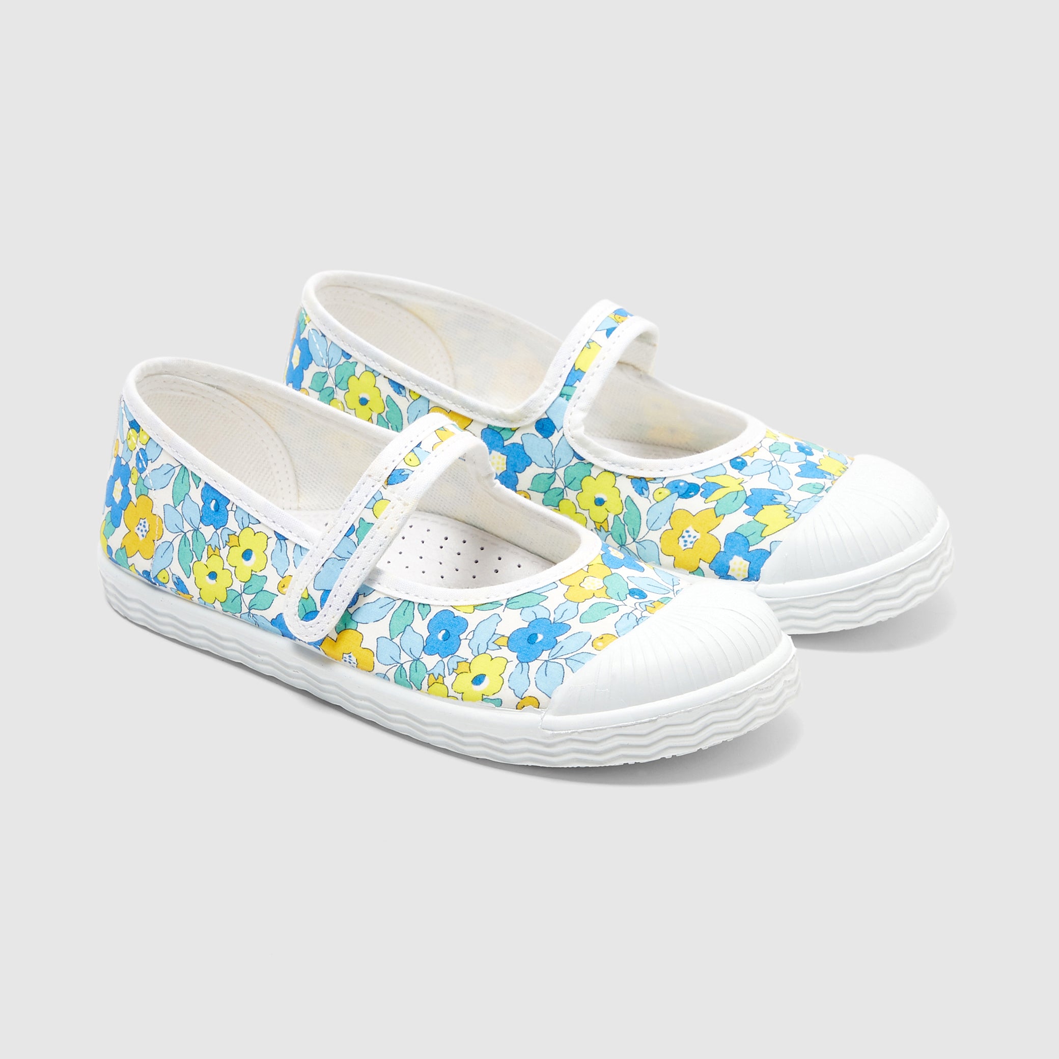 Girl canvas Mary Janes