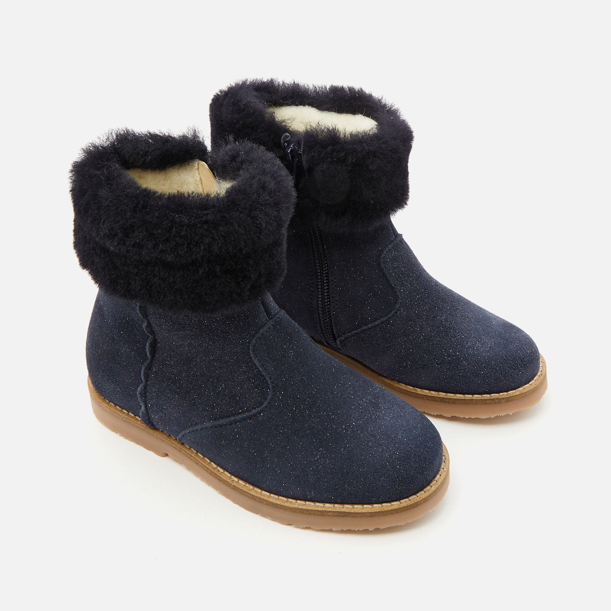 Girl warm boots