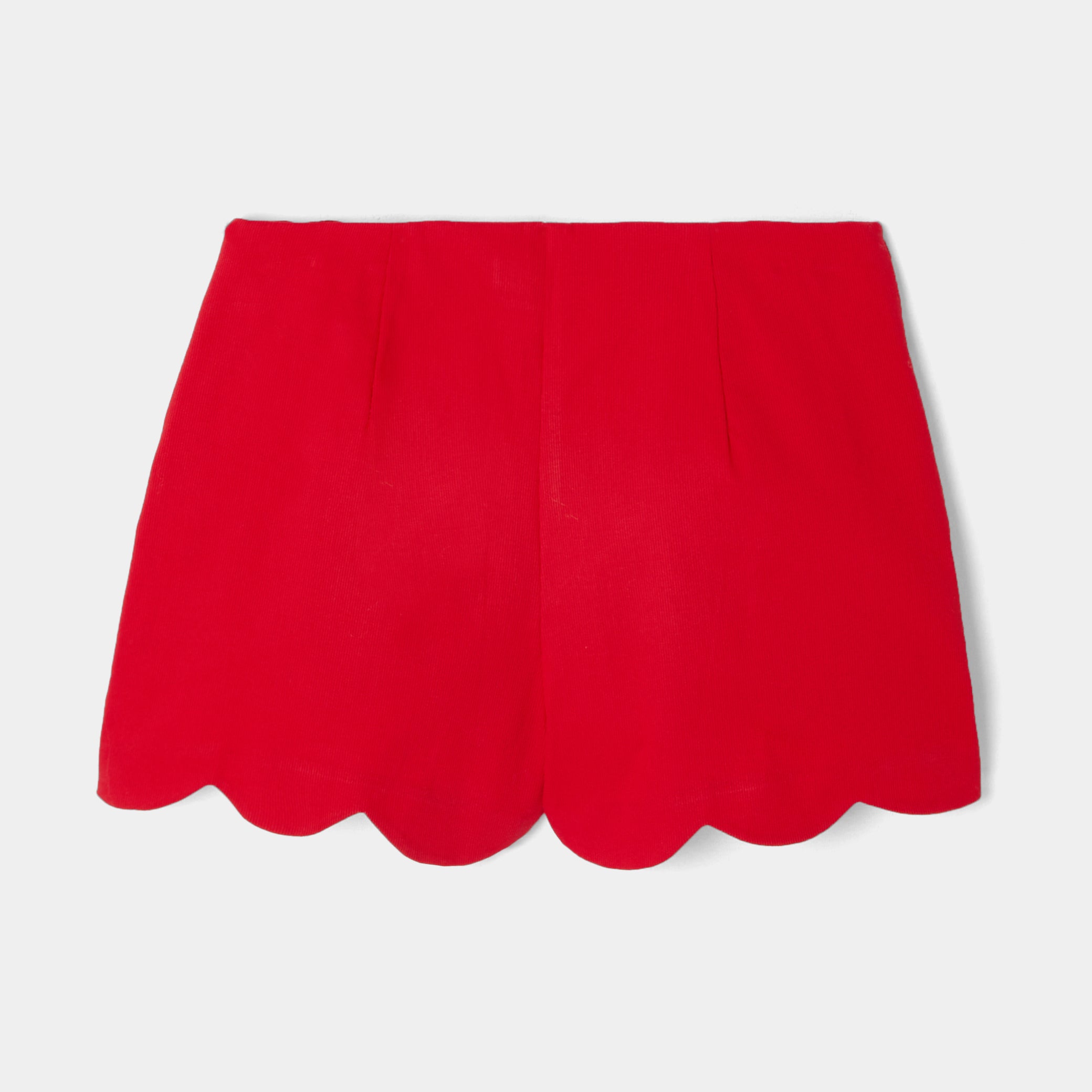 Girl scalloped shorts