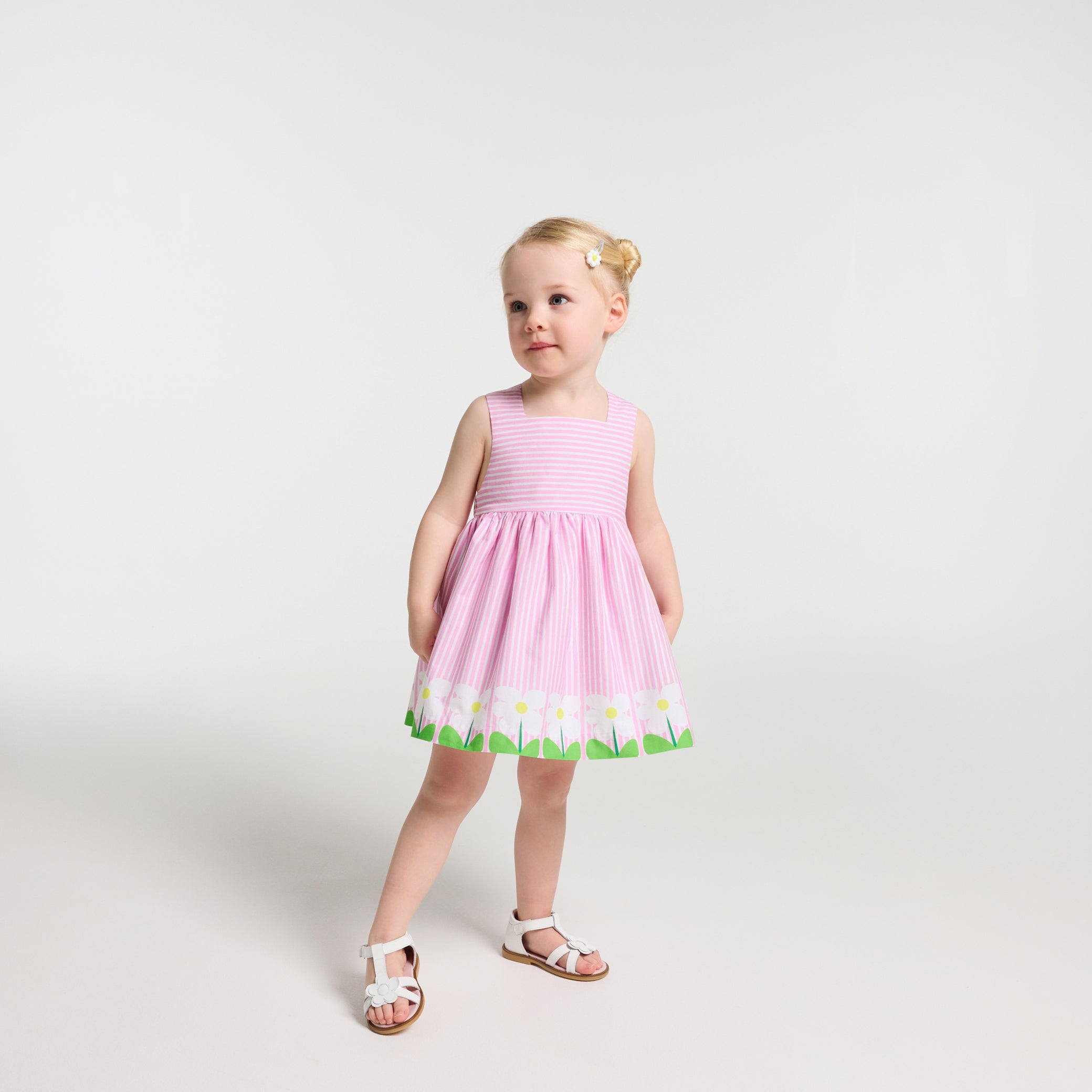 Baby girl sleeveless dress