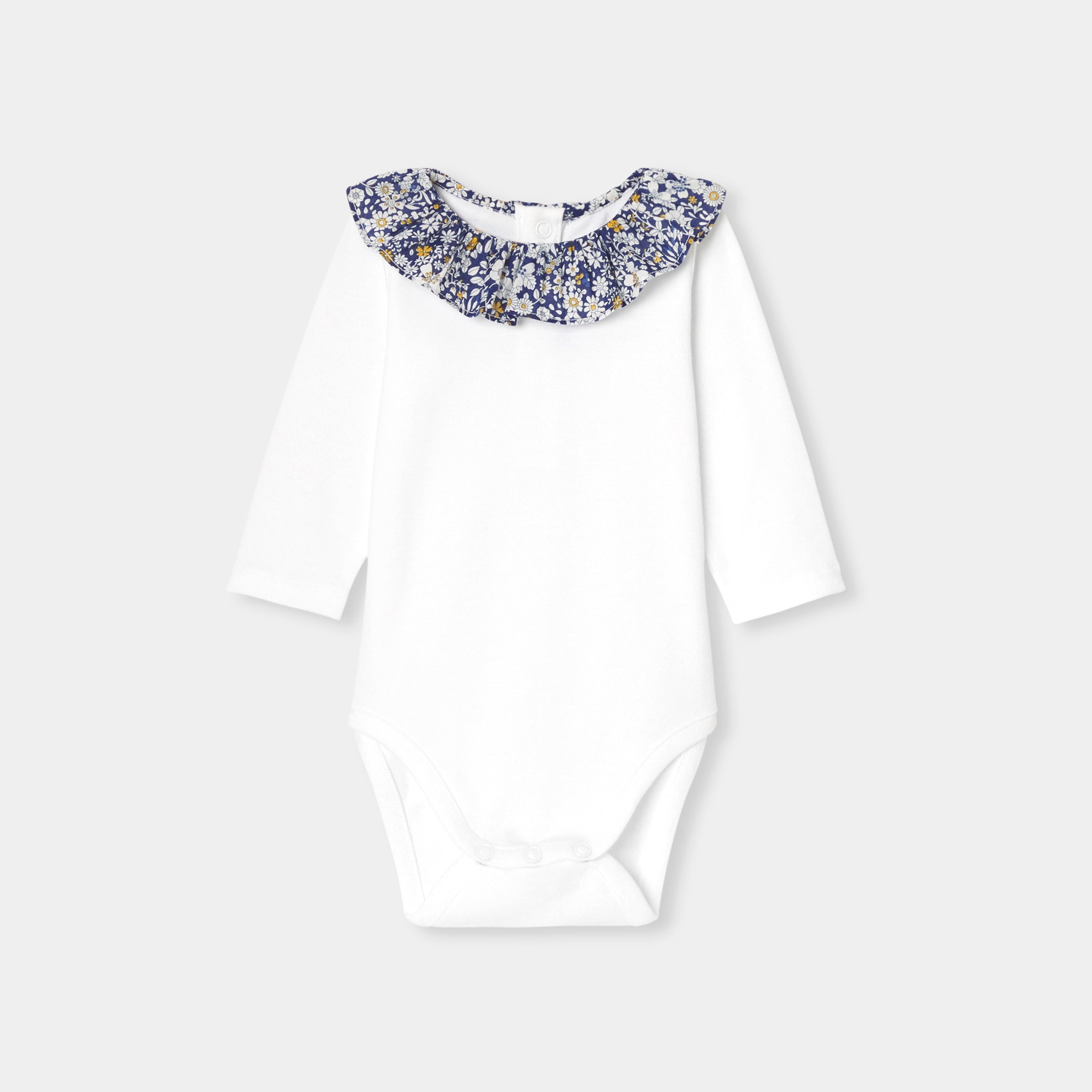 Baby-girl-long-sleeve-bodysuit