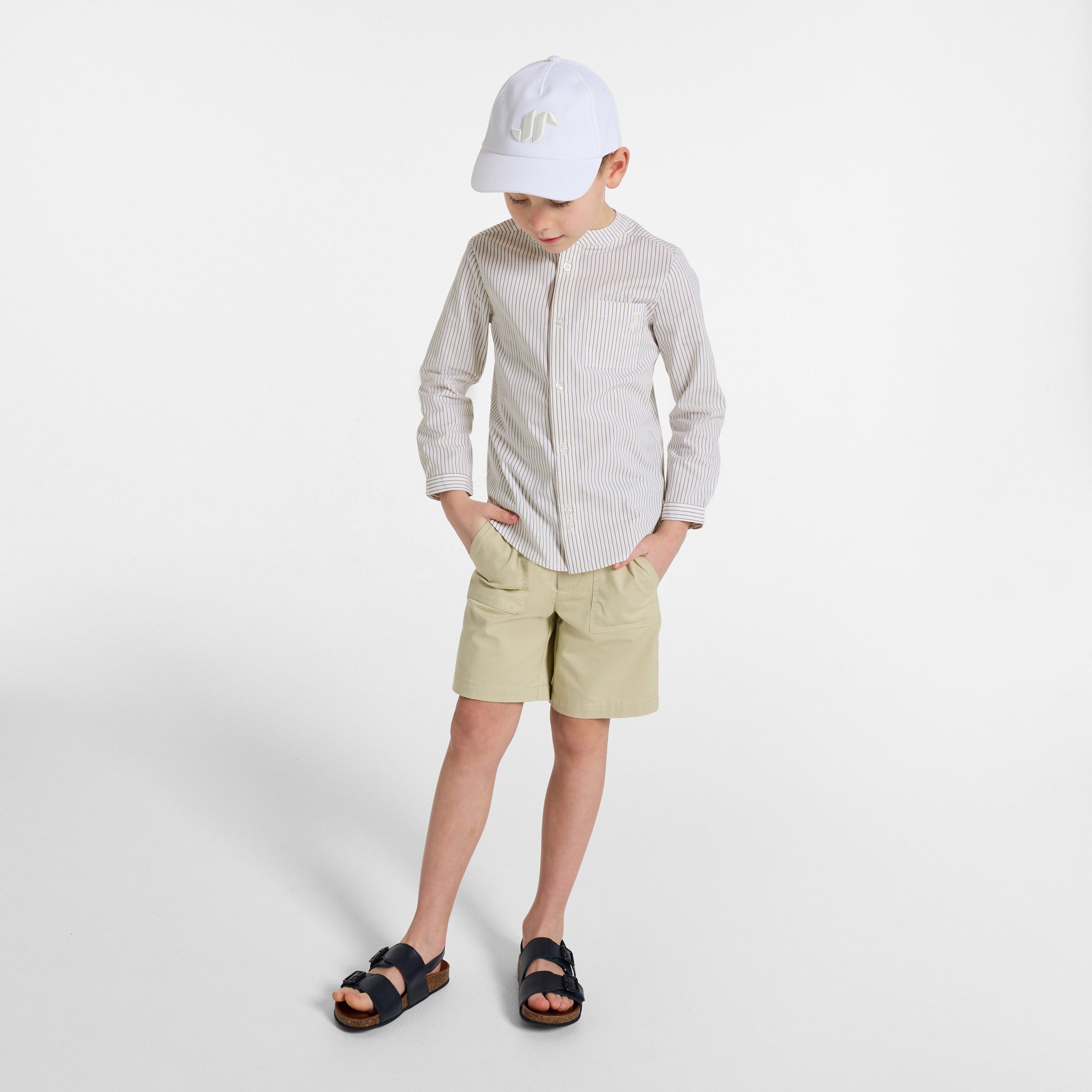 Lightweight twill Bermuda shorts for boys