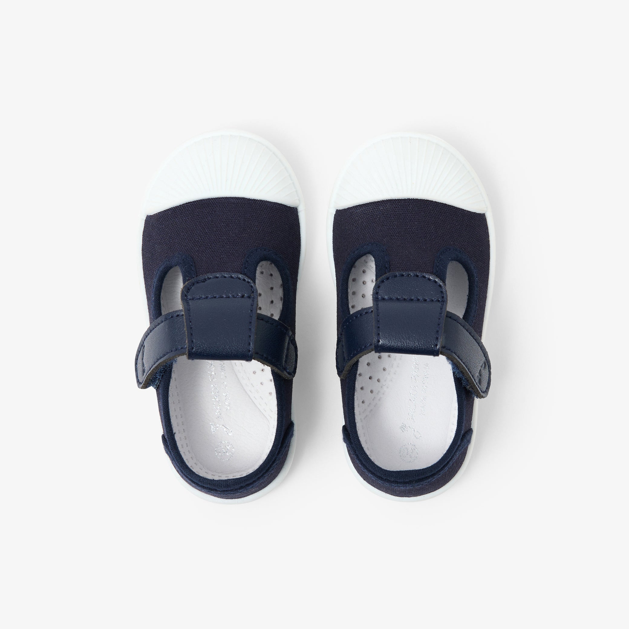 Baby canvas sandals