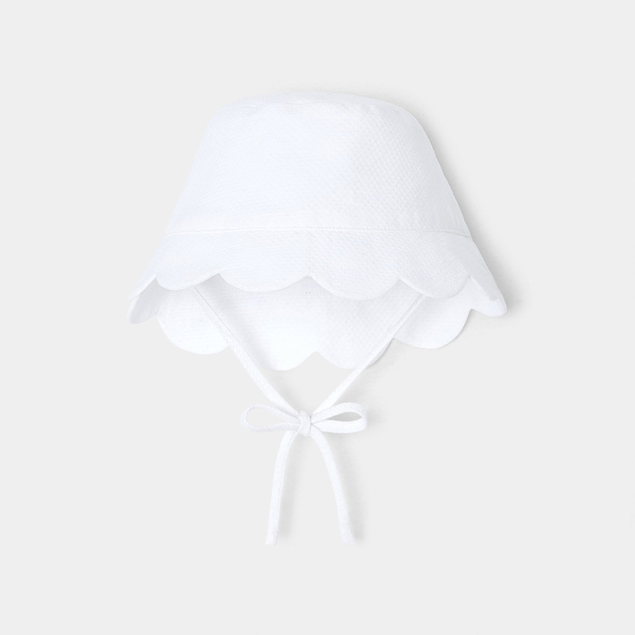 Baby girl hat in cotton pique