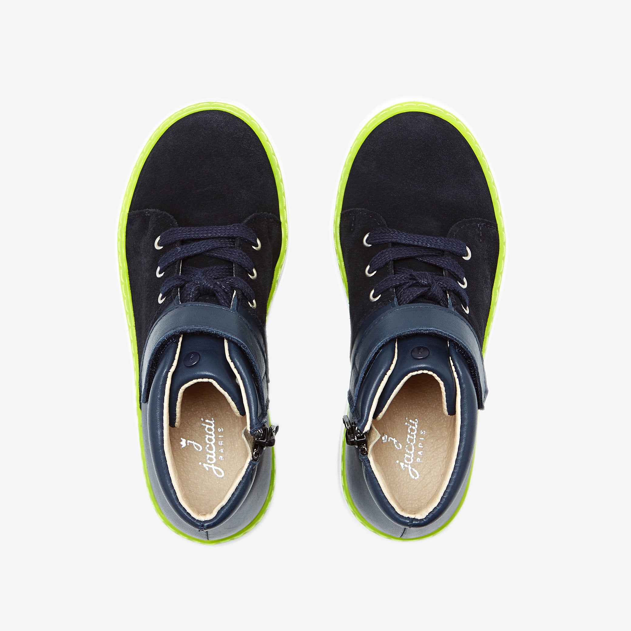 Boy tennis shoes