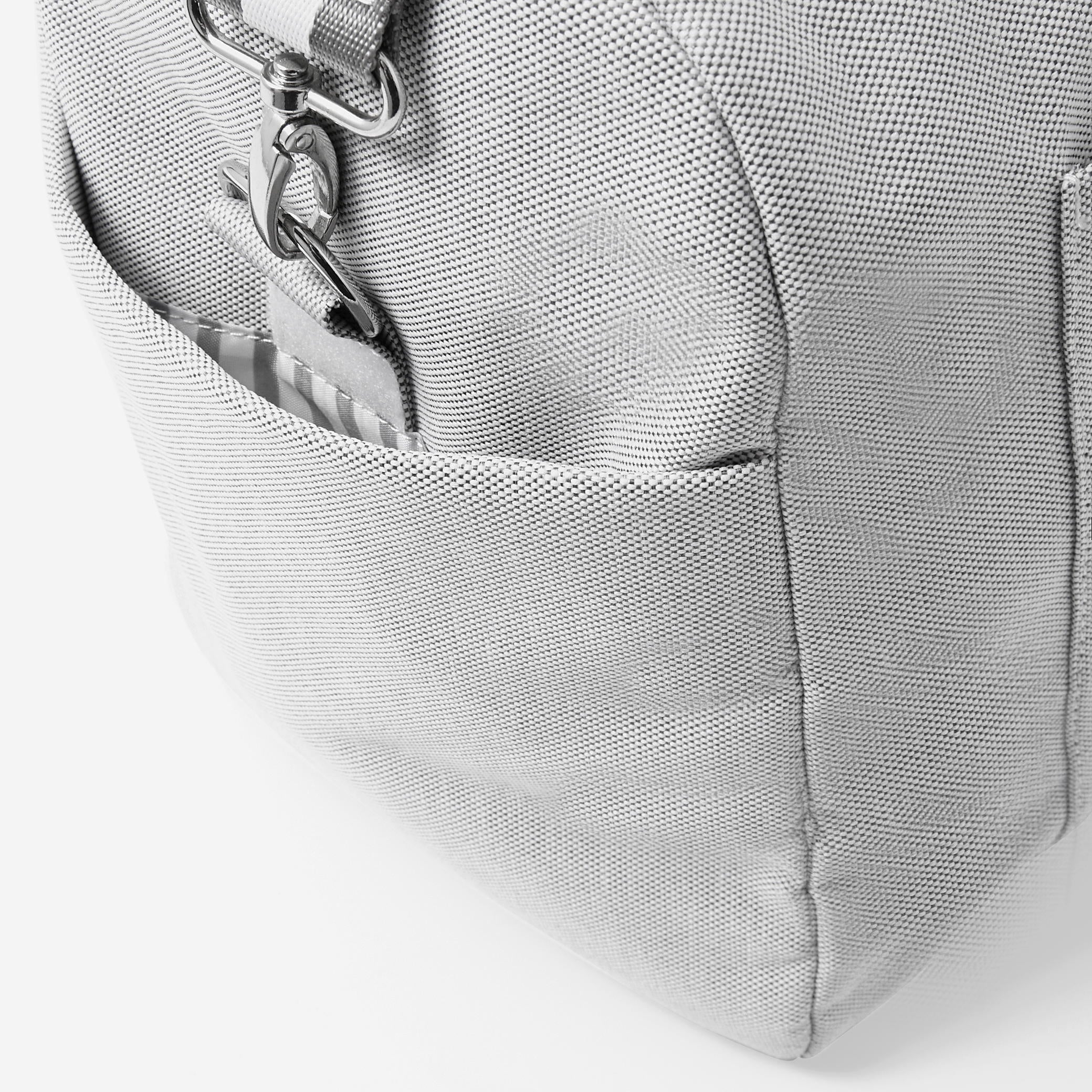 Travel bag