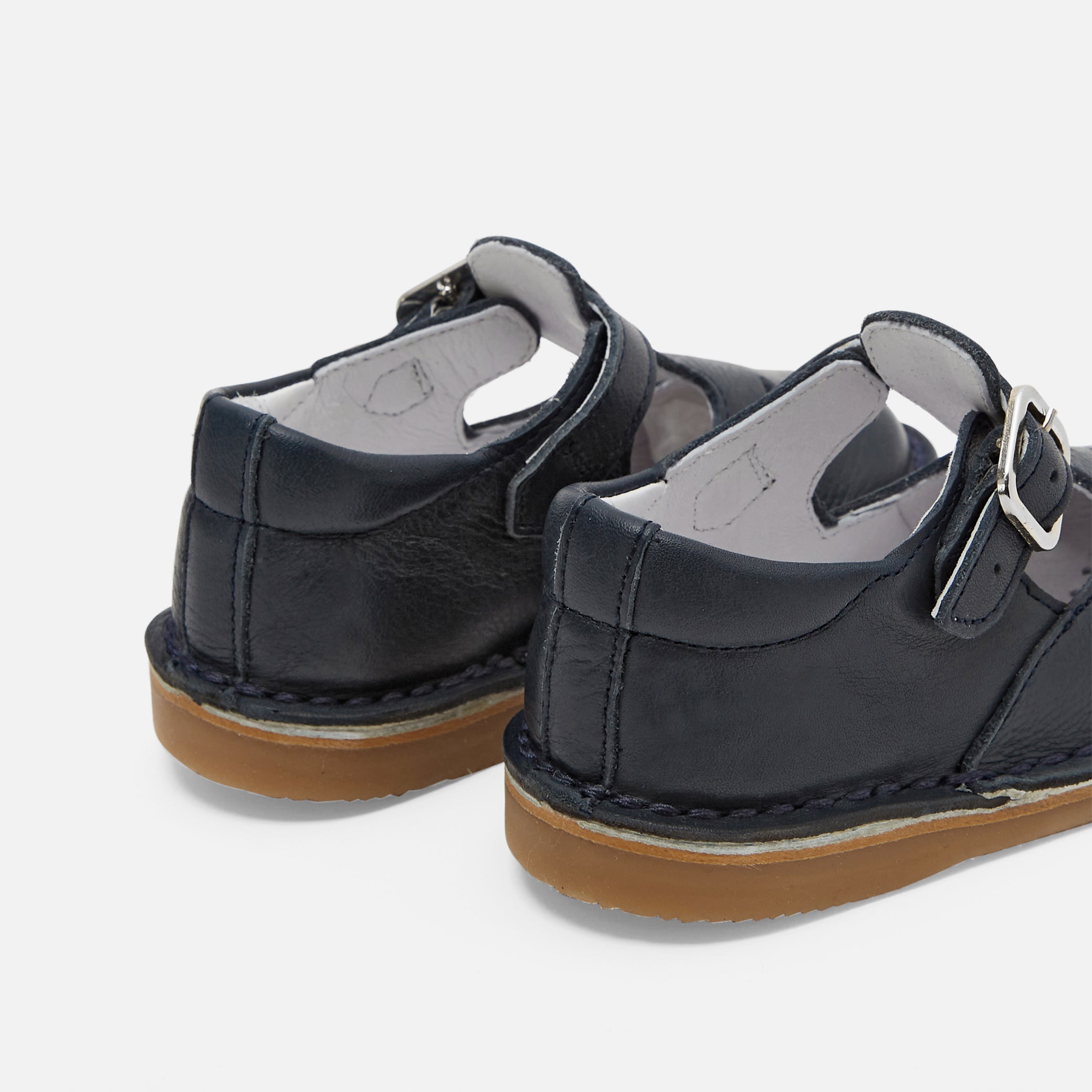 Unisex smooth leather T-strap shoes