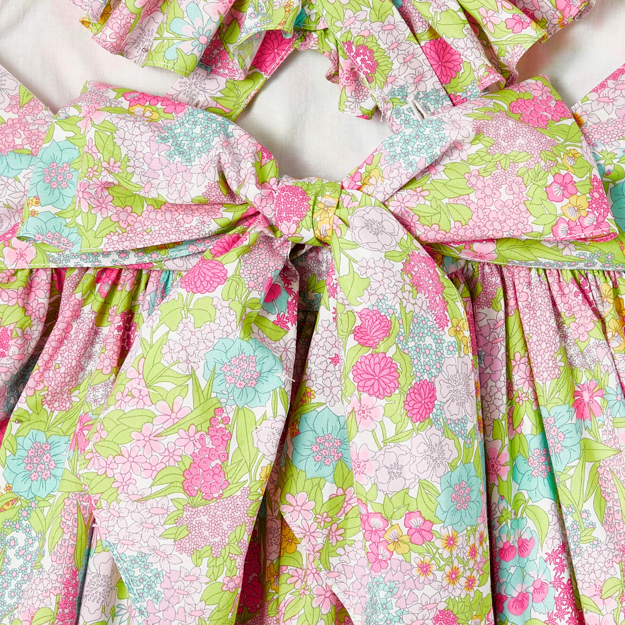 Girl  bare back  dress