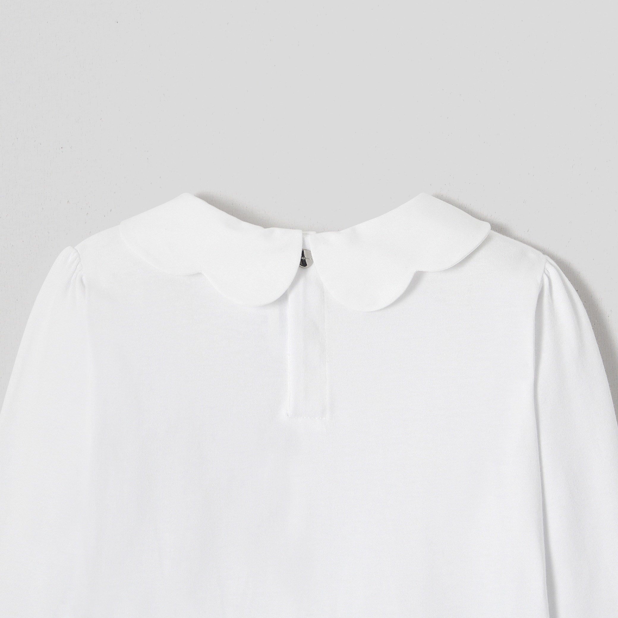 Girl T-shirt with scalloped collar