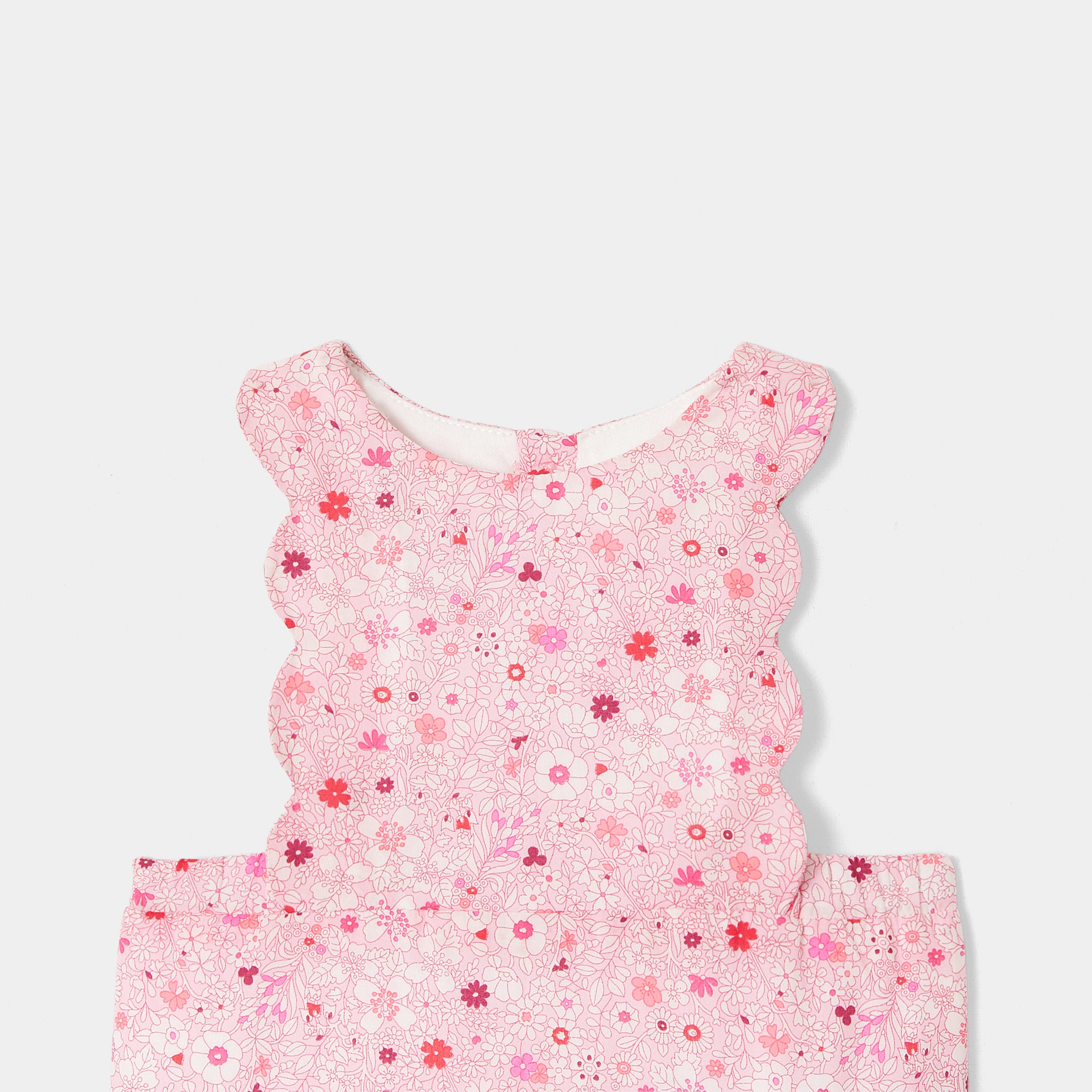 Baby-girl-Liberty-overalls