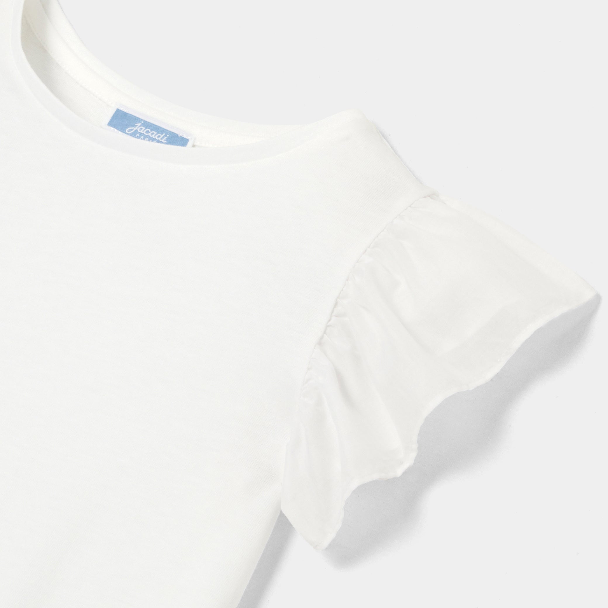 Girl T-shirt with ruffled sleeves