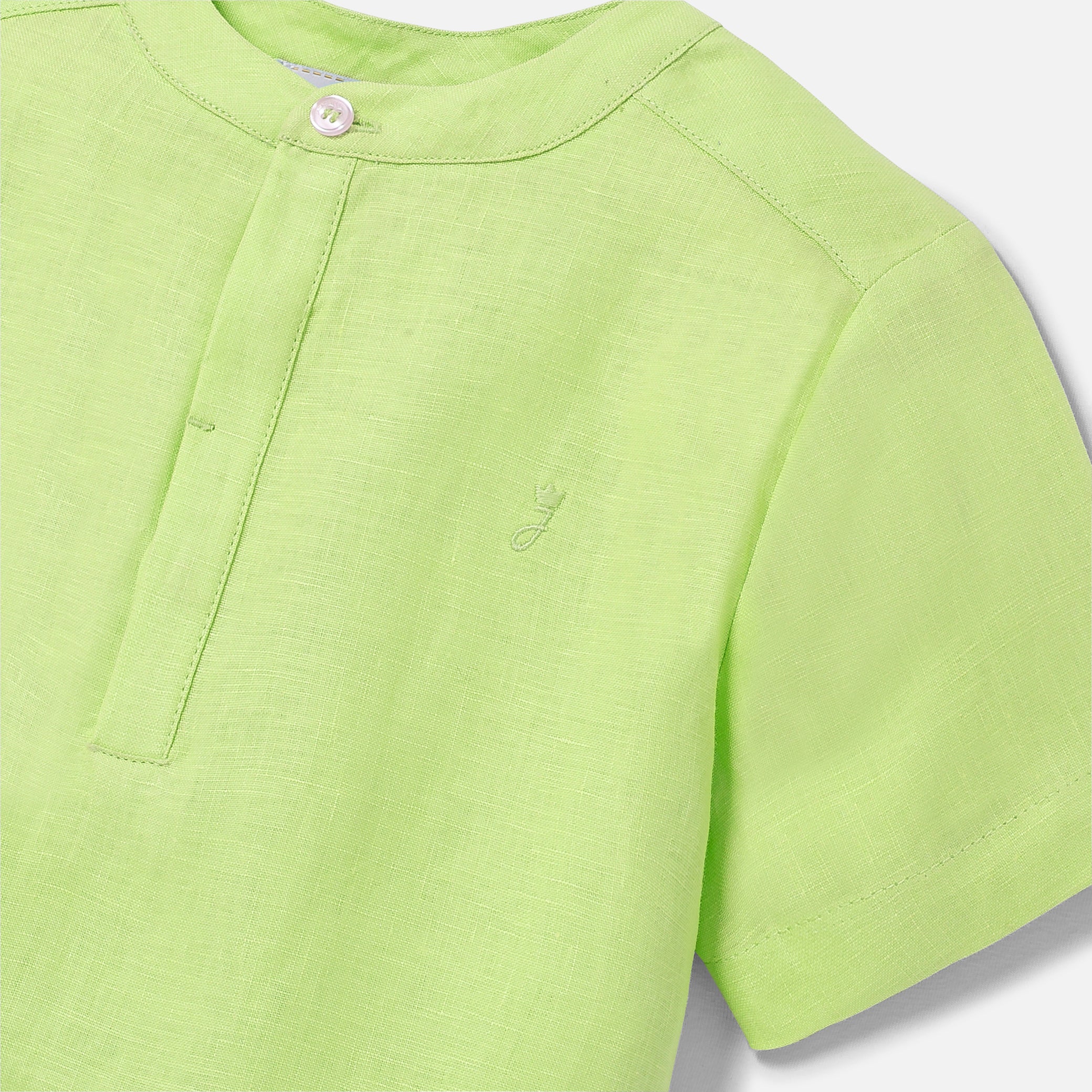 Boy short-sleeved shirt