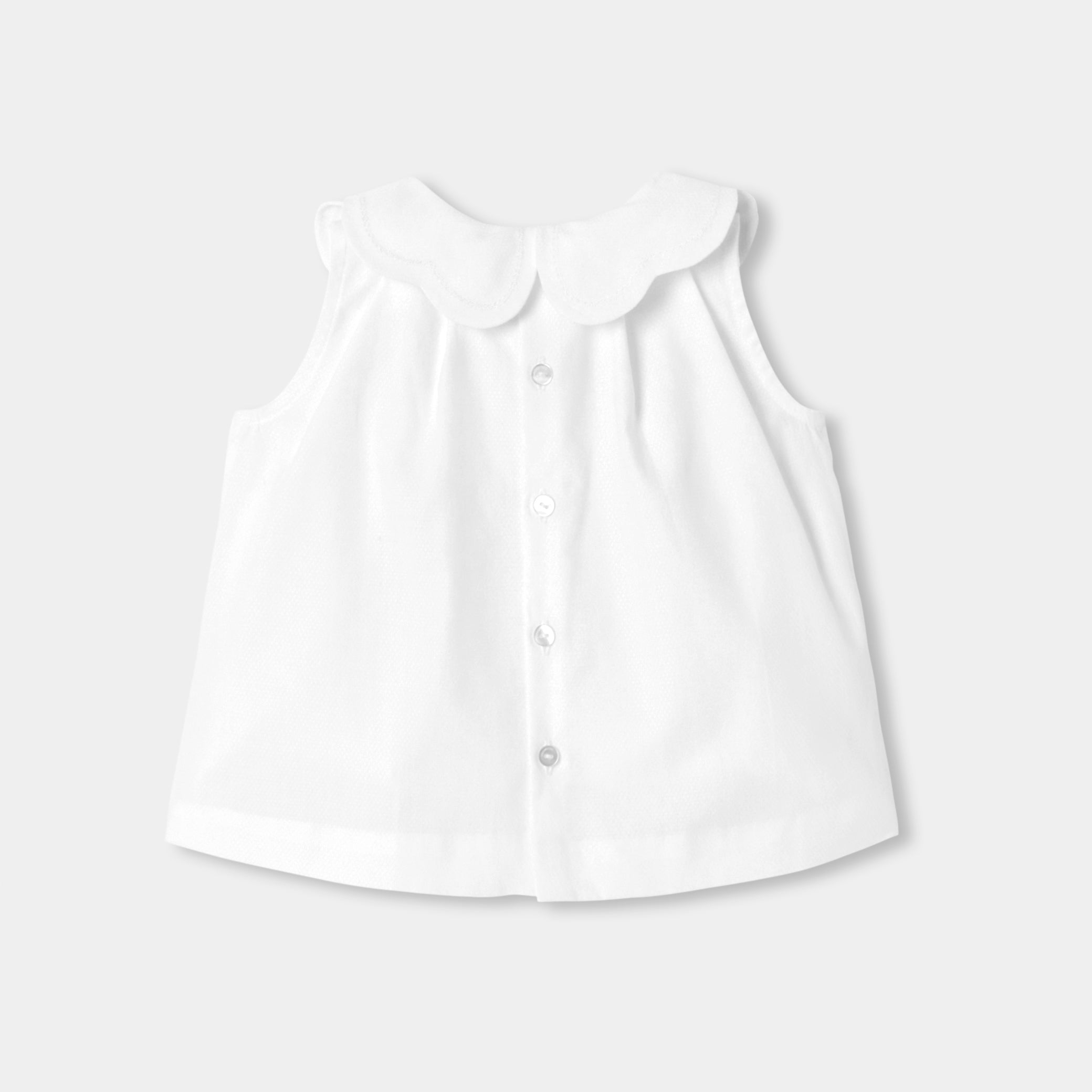 Baby girl blouse with scalloped collar